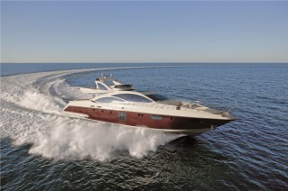 DUKE Sistership Azimut 103 S Running 1